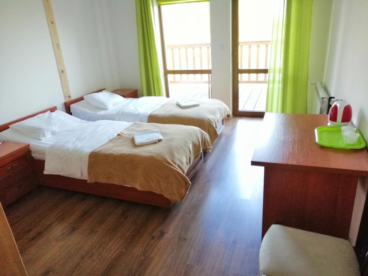 Restauracja Teo Hotel Cieszkow ภายนอก รูปภาพ